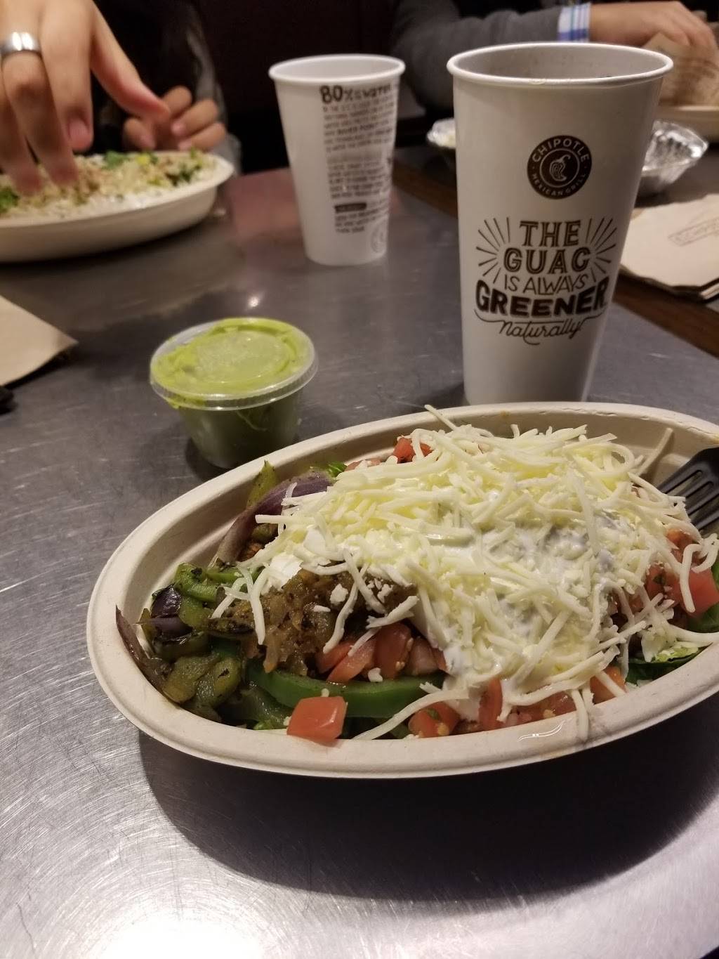 Chipotle Mexican Grill | restaurant | 6 E Washington St Ste 100, Indianapolis, IN 46204, USA | 3176535098 OR +1 317-653-5098