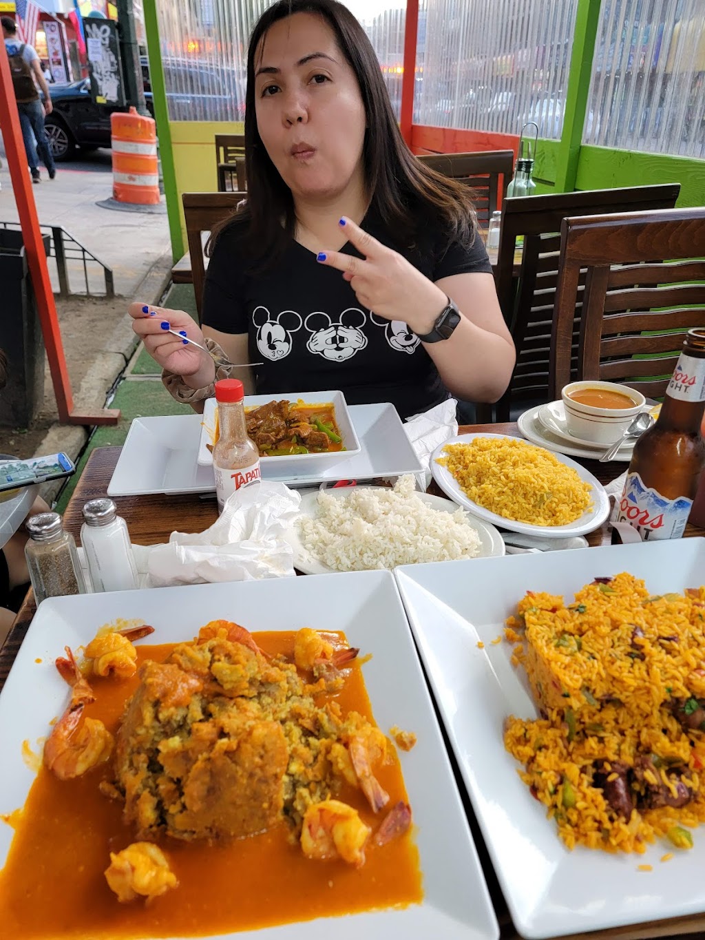 Rico Pollo III | restaurant | 4523 5th Ave, Brooklyn, NY 11220, USA | 7186860079 OR +1 718-686-0079