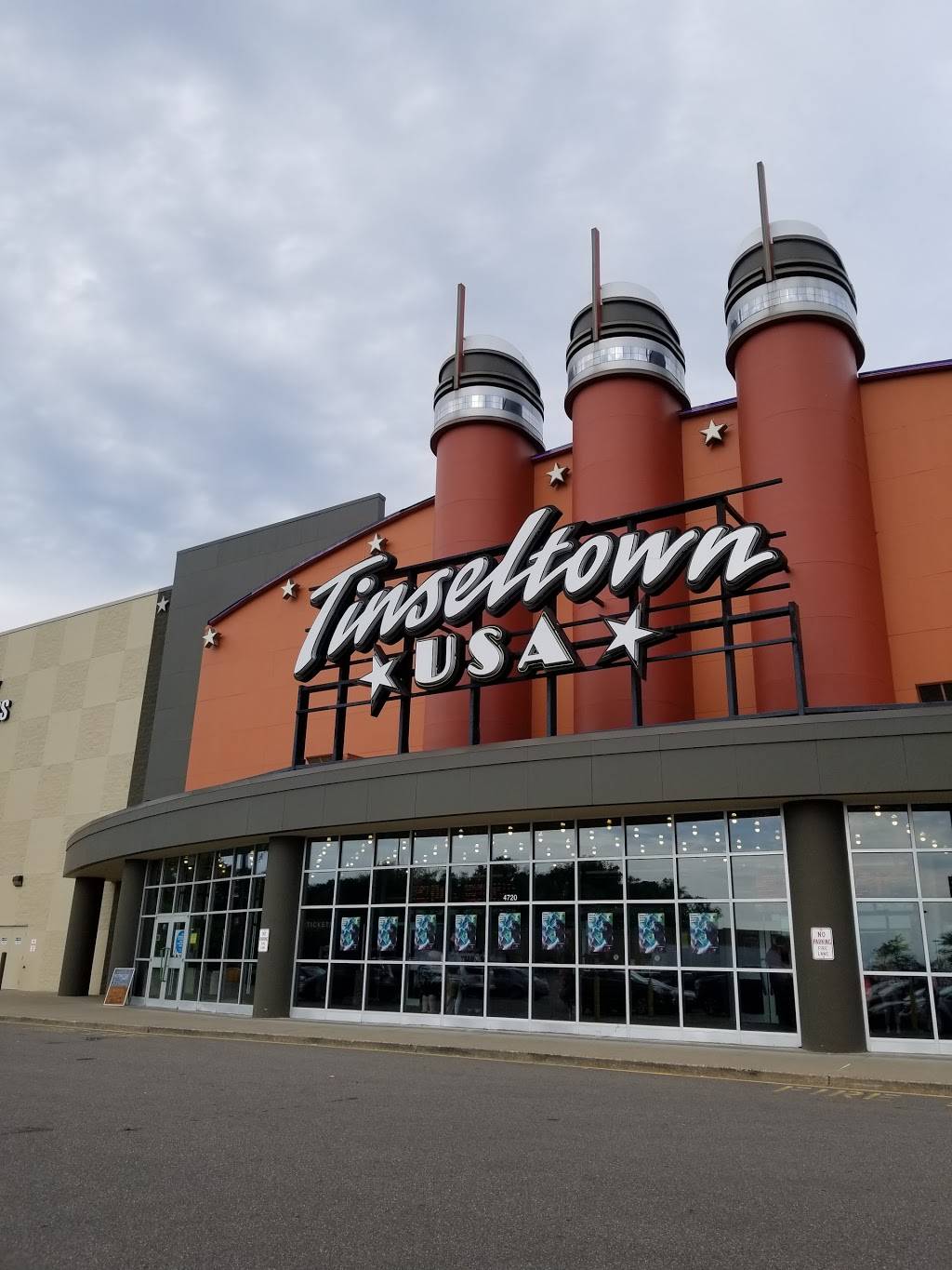 Cinemark Tinseltown USA | meal takeaway | 4720 Mega St NW, North Canton, OH 44720, USA | 3303059877 OR +1 330-305-9877