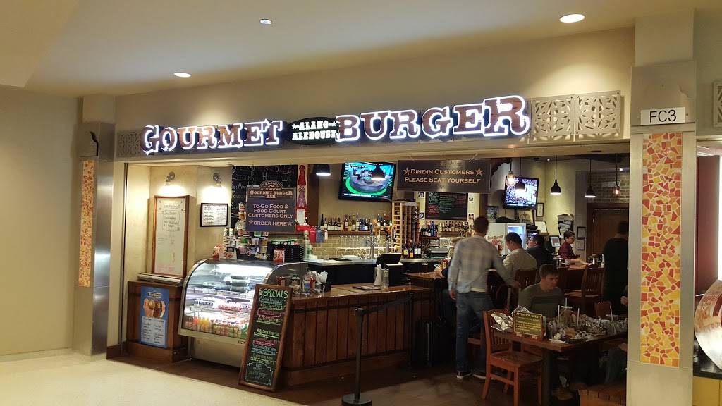 Alamo Alehouse & Burgers | restaurant | 9710 Airport Blvd, San Antonio, TX 78216, USA | 2105981419 OR +1 210-598-1419
