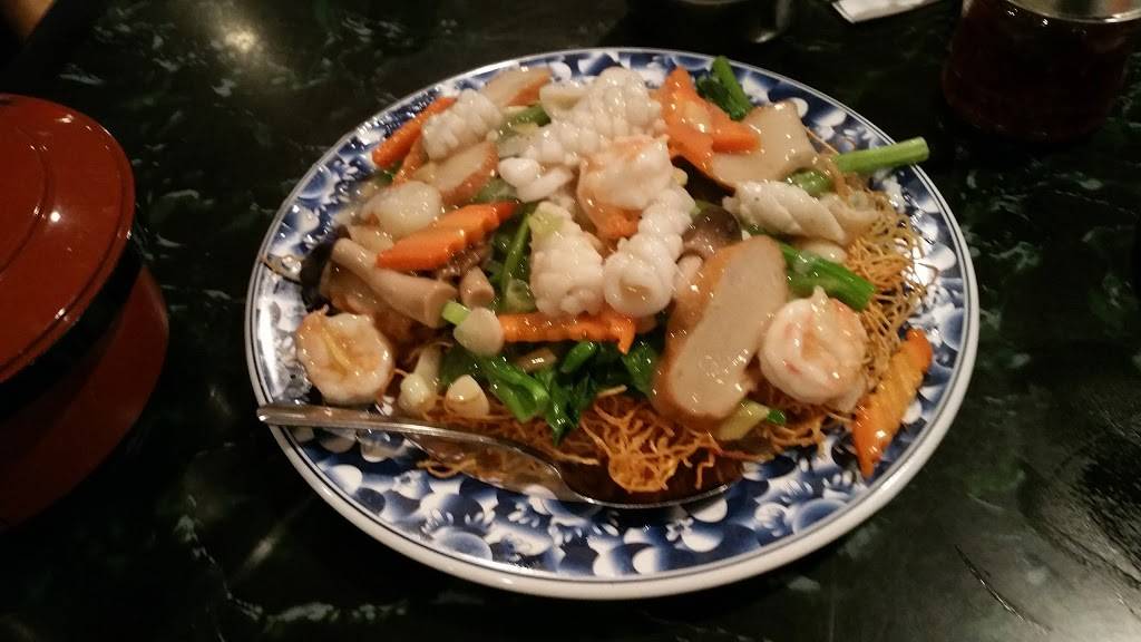 Dragon Court | restaurant | 4520 N Tryon St, Charlotte, NC 28213, USA | 7045960228 OR +1 704-596-0228