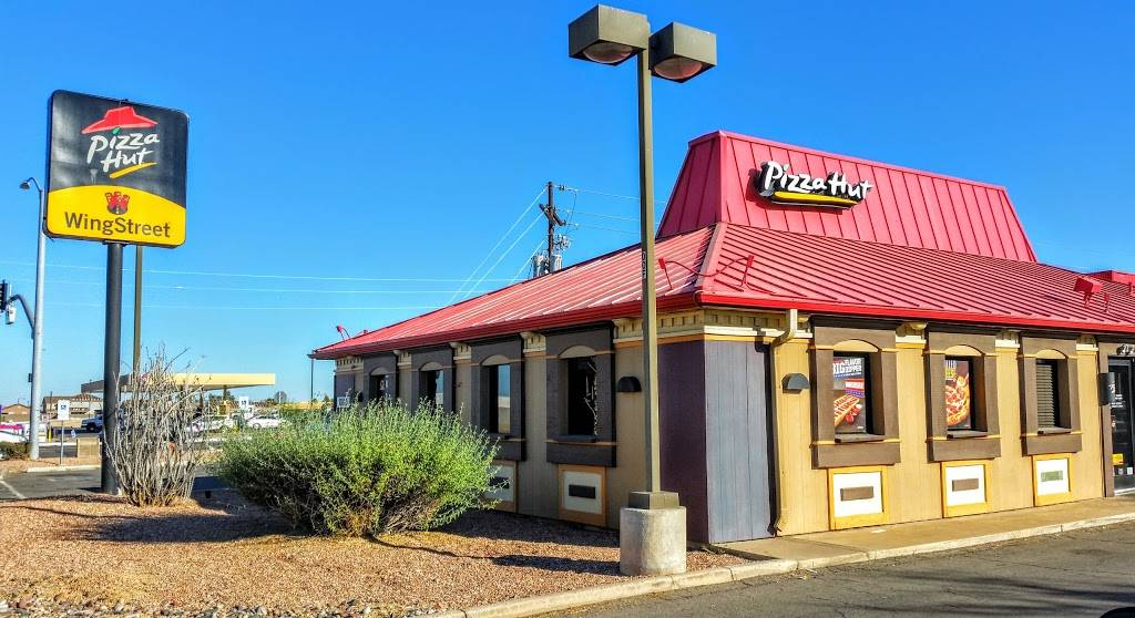 Pizza Hut | restaurant | 13105 W Glendale Ave, Glendale, AZ 85307, USA | 6239355009 OR +1 623-935-5009