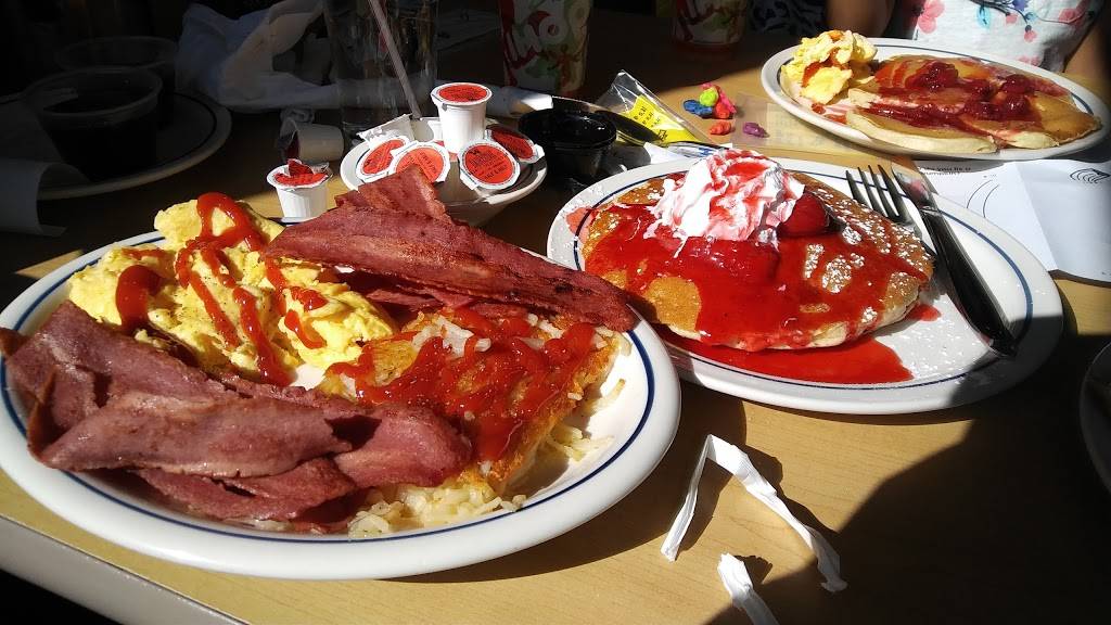 IHOP | restaurant | 3 Snyder Ave, Philadelphia, PA 19148, USA | 2153395095 OR +1 215-339-5095