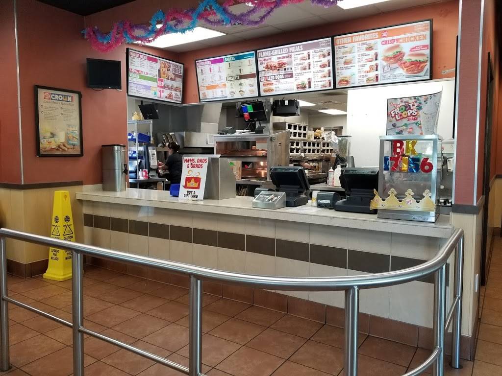 Burger King | restaurant | 1886 Villa Ave, Clovis, CA 93612, USA | 5593221680 OR +1 559-322-1680