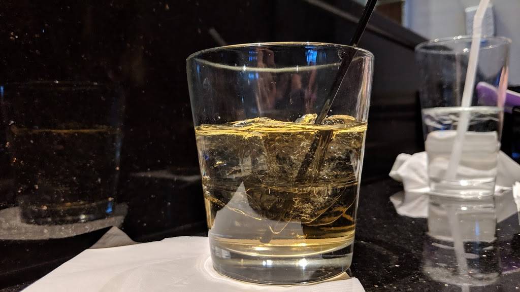 Champions Sports Bar & Restaurant | restaurant | 1743 W Nursery Rd, Linthicum Heights, MD 21090, USA | 4108598300 OR +1 410-859-8300