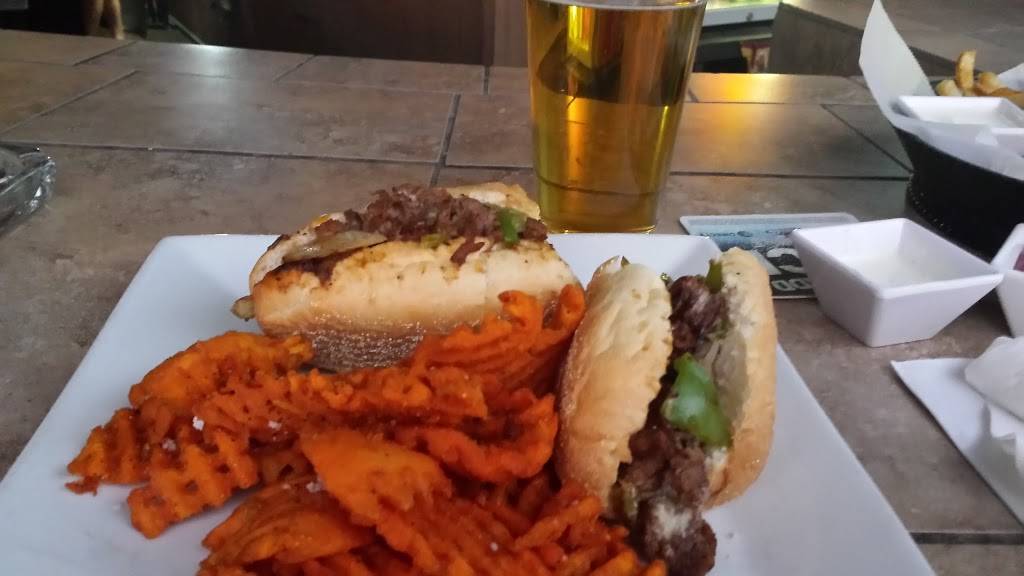 Phillys Sports Bar & Grill | restaurant | 1826 N Scottsdale Rd, Tempe, AZ 85281, USA | 4809466666 OR +1 480-946-6666