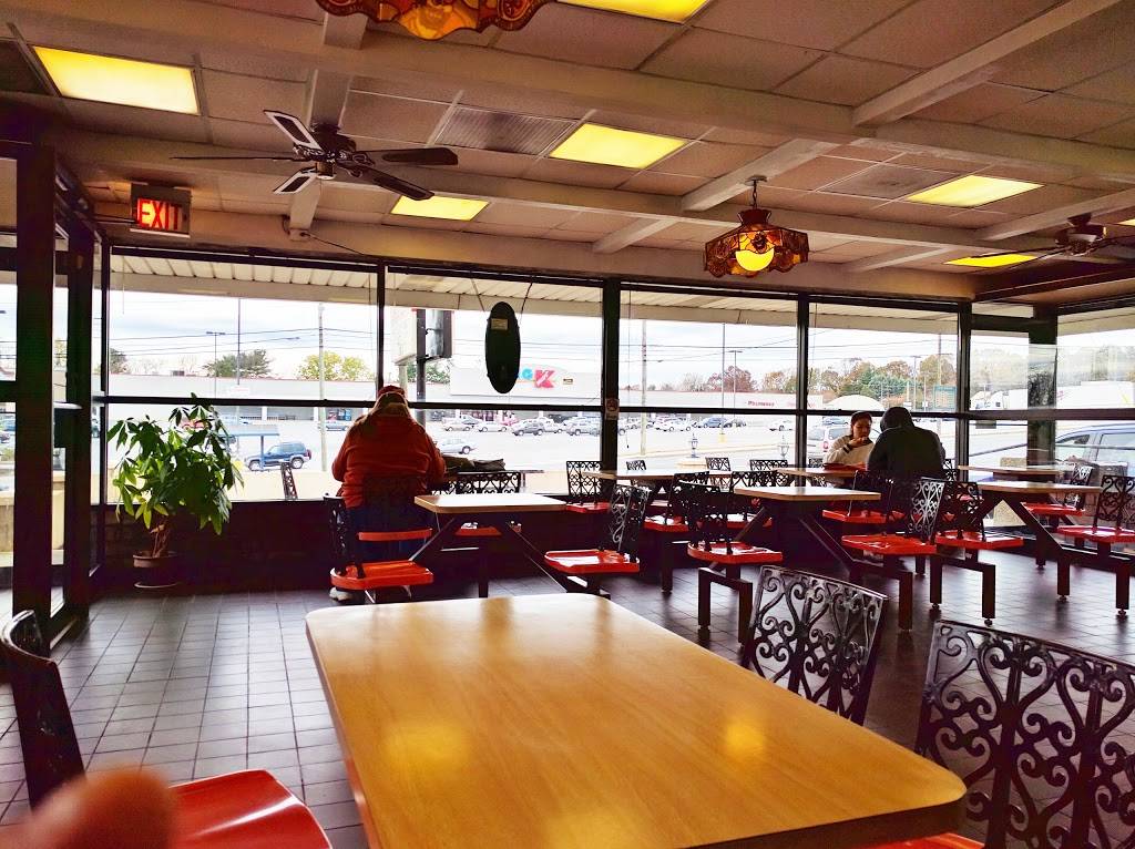 Shanghai Express | restaurant | 2404 Wards Rd, Lynchburg, VA 24502, USA | 4342378899 OR +1 434-237-8899