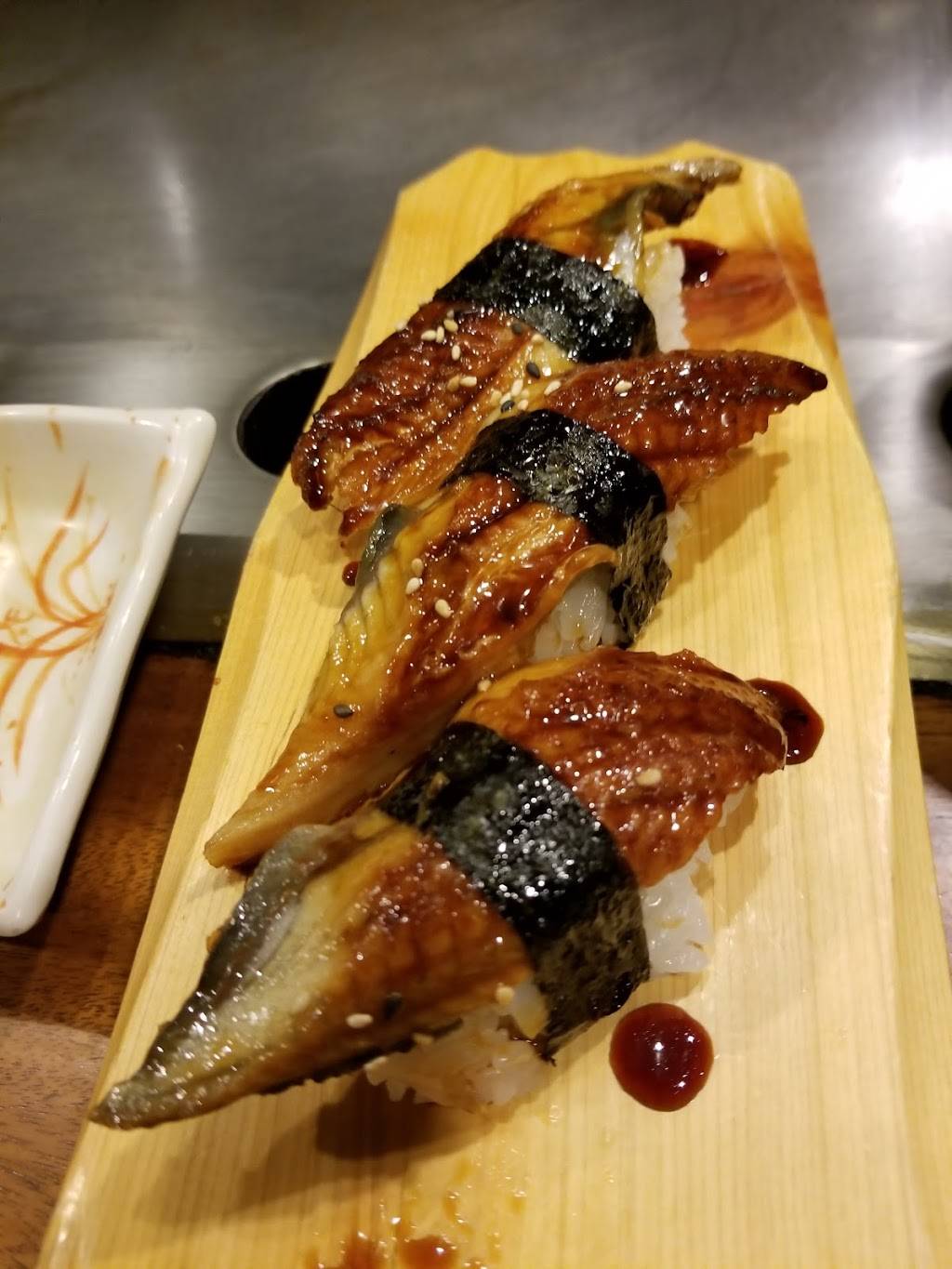 Sakura Japanese Steak, Seafood House & Sushi Bar | restaurant | 8369 Leesburg Pike, Vienna, VA 22182, USA | 7033566444 OR +1 703-356-6444