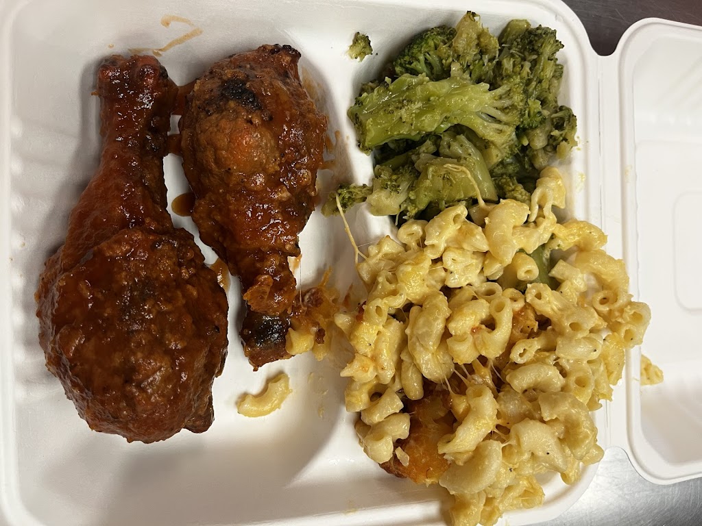 Paulettes Crab Fry | restaurant | 8010 Hog Neck Rd, Pasadena, MD 21122, USA | 2022761269 OR +1 202-276-1269