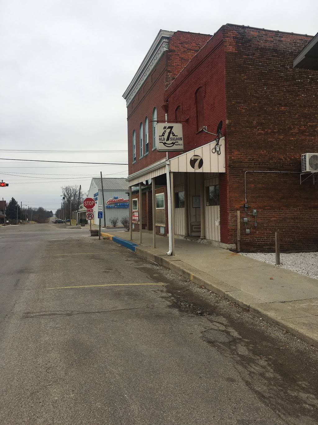 Old Seven Saloon | restaurant | 103 E State St, Palmyra, IL 62674, USA | 2174362613 OR +1 217-436-2613