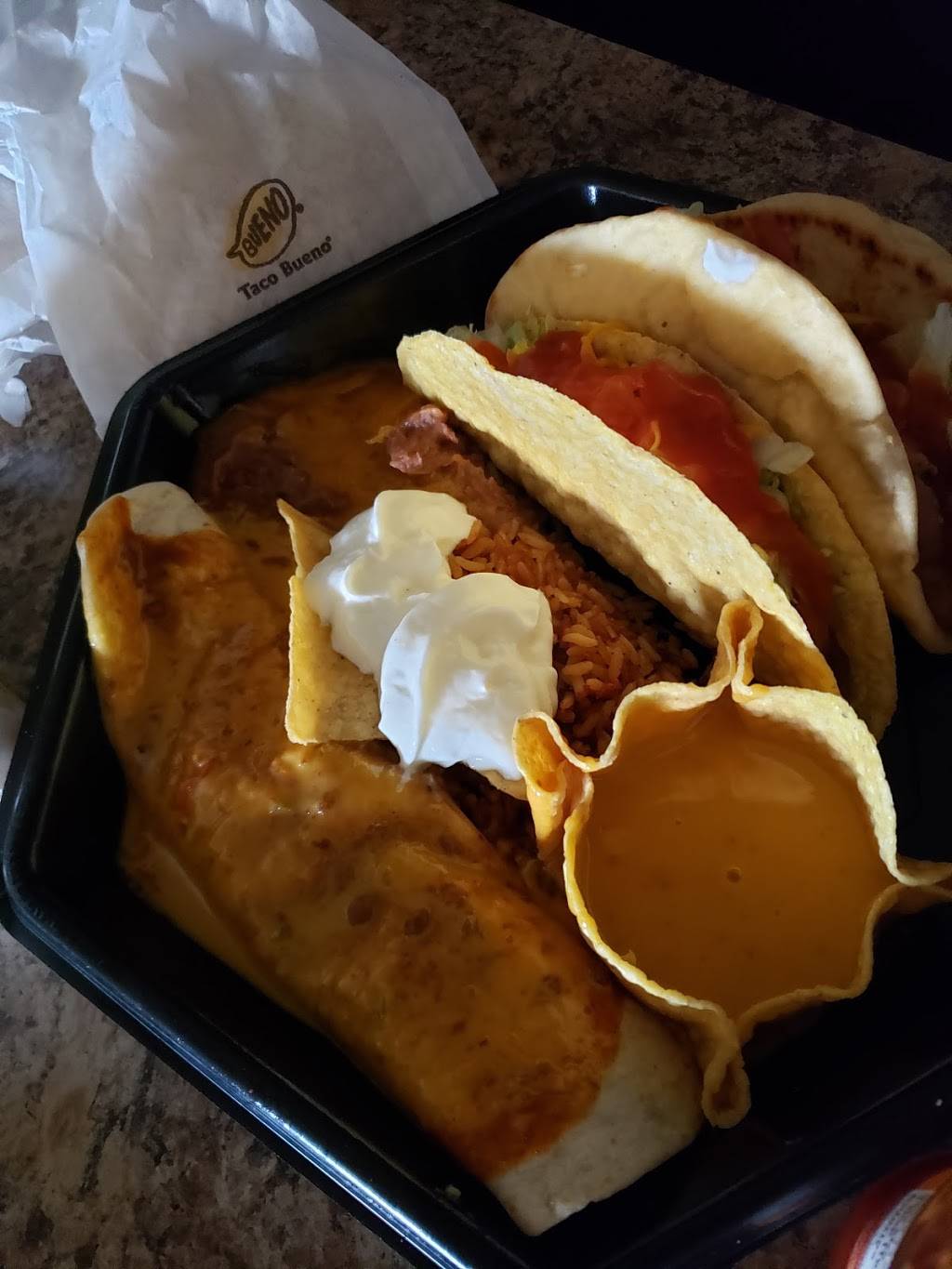 Taco Bueno | restaurant | 1810 N Elm Pl, Broken Arrow, OK 74012, USA | 9182586464 OR +1 918-258-6464
