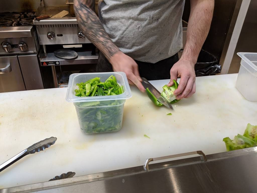 Primo Pizza | restaurant | 10870 US-1 Unit 114, Ponte Vedra Beach, FL 32081, USA | 9042170203 OR +1 904-217-0203