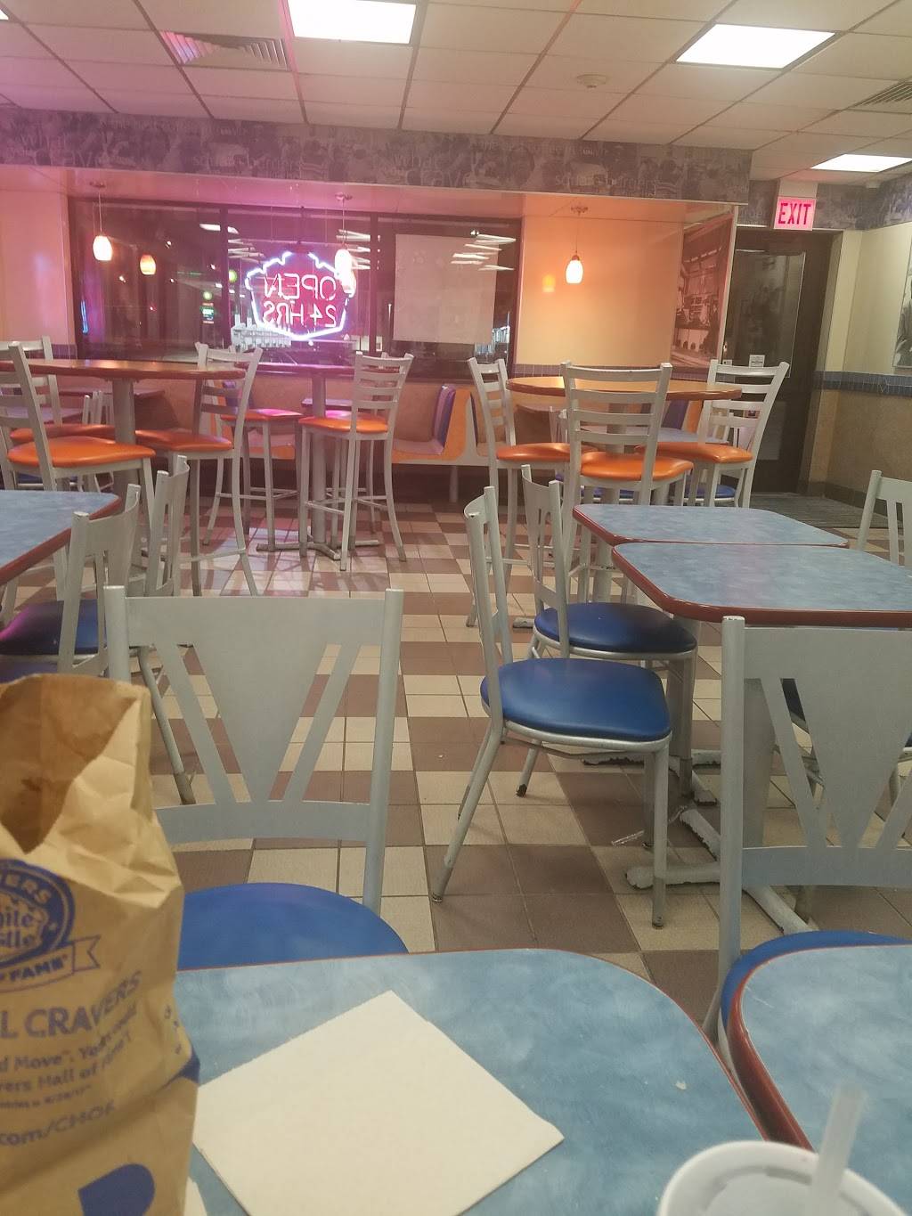 White Castle | restaurant | 12156 S Cicero Ave, Alsip, IL 60803, USA | 7083881435 OR +1 708-388-1435