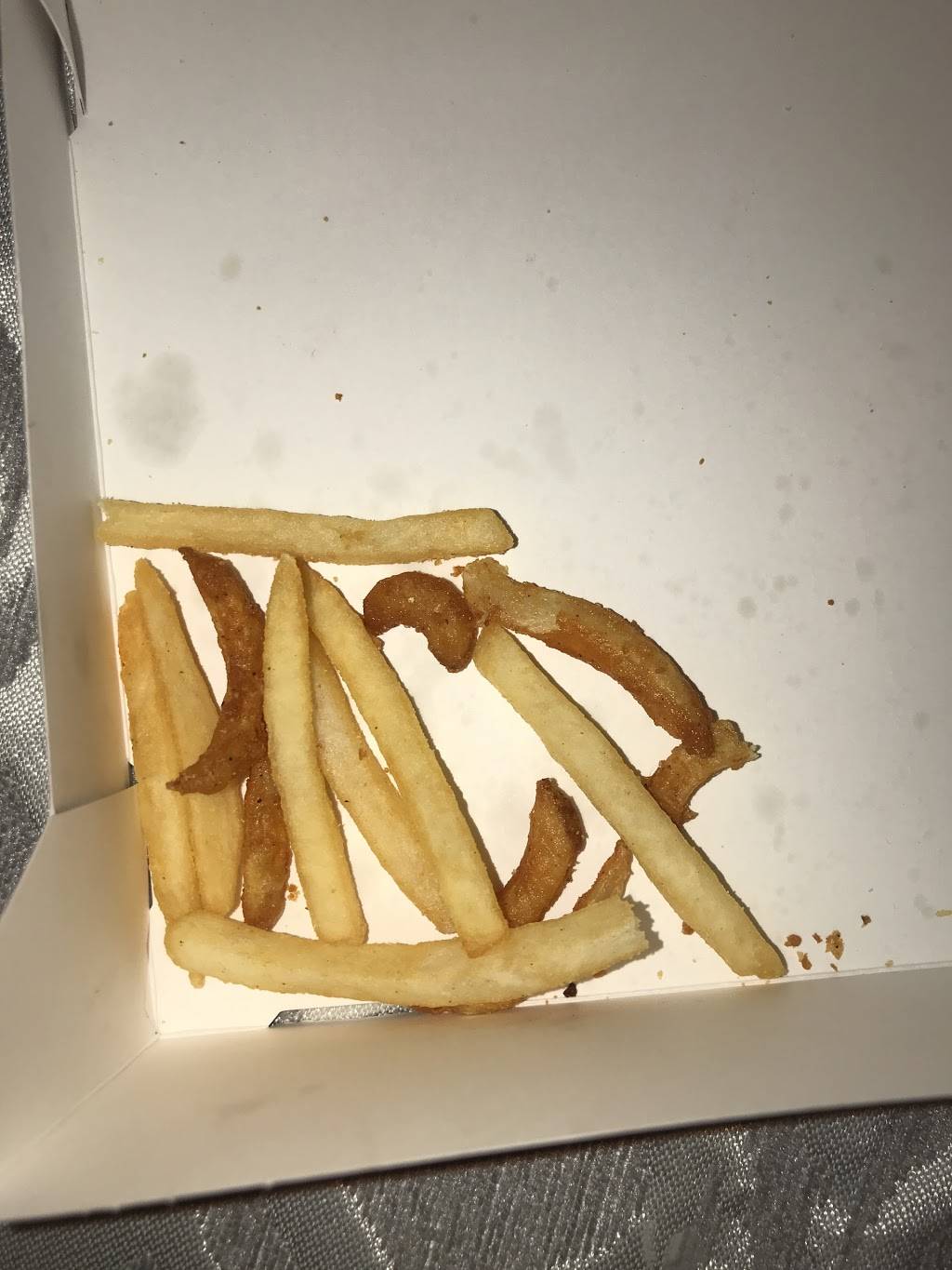 Jack in the Box | restaurant | 820 N Harbor Blvd, Santa Ana, CA 92703, USA | 7145541692 OR +1 714-554-1692