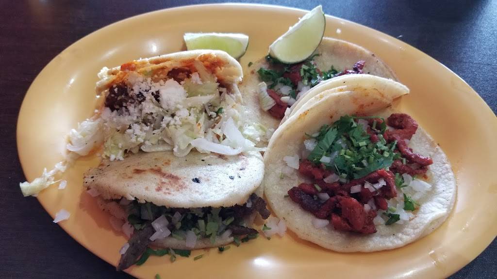 Gorditas Los Comales | restaurant | 13247 Montfort Dr, Dallas, TX 75240, USA | 9723852455 OR +1 972-385-2455