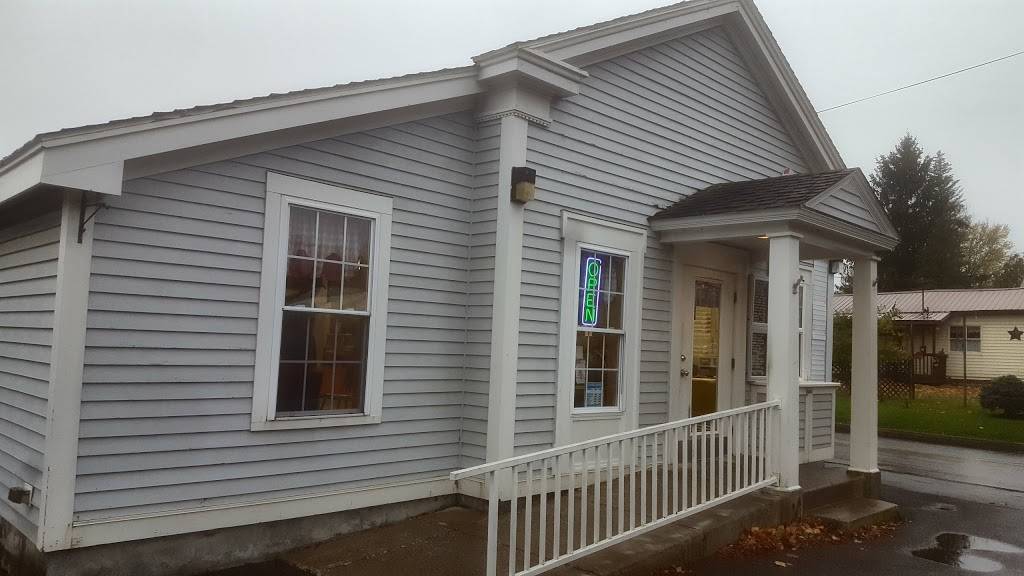 Susies Cafe LLC | restaurant | 37 W Main St, Morrisville, NY 13408, USA | 3156843350 OR +1 315-684-3350