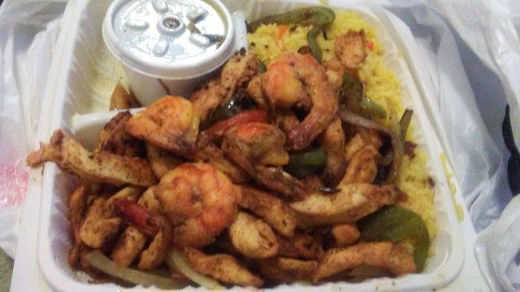 Silvestre Chicken | restaurant | 3674 St Barnabas Rd, Suitland-Silver Hill, MD 20746, USA | 3018992033 OR +1 301-899-2033