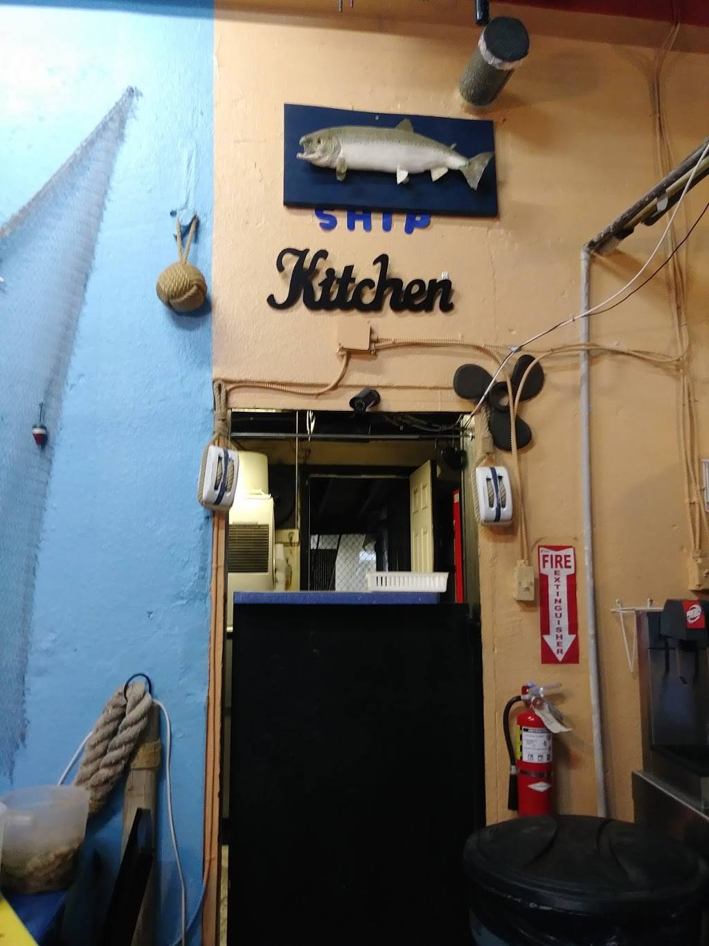 Bayseas Seafood Southern Catfish | restaurant | 734 N New Braunfels Ave, San Antonio, TX 78202, USA | 2103201550 OR +1 210-320-1550