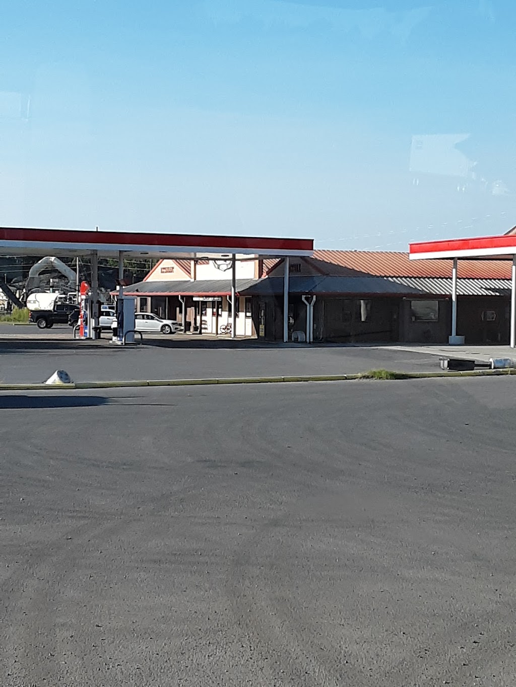 Southfork Restaurant | restaurant | 2066 AR-53, Gurdon, AR 71743, USA | 8703534363 OR +1 870-353-4363