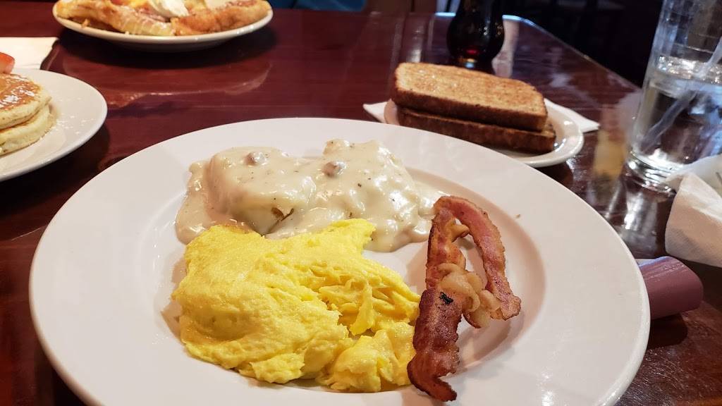 Gold Coffee Pancake House | restaurant | 8810 S Emerson Ave, Indianapolis, IN 46237, USA | 3178518614 OR +1 317-851-8614