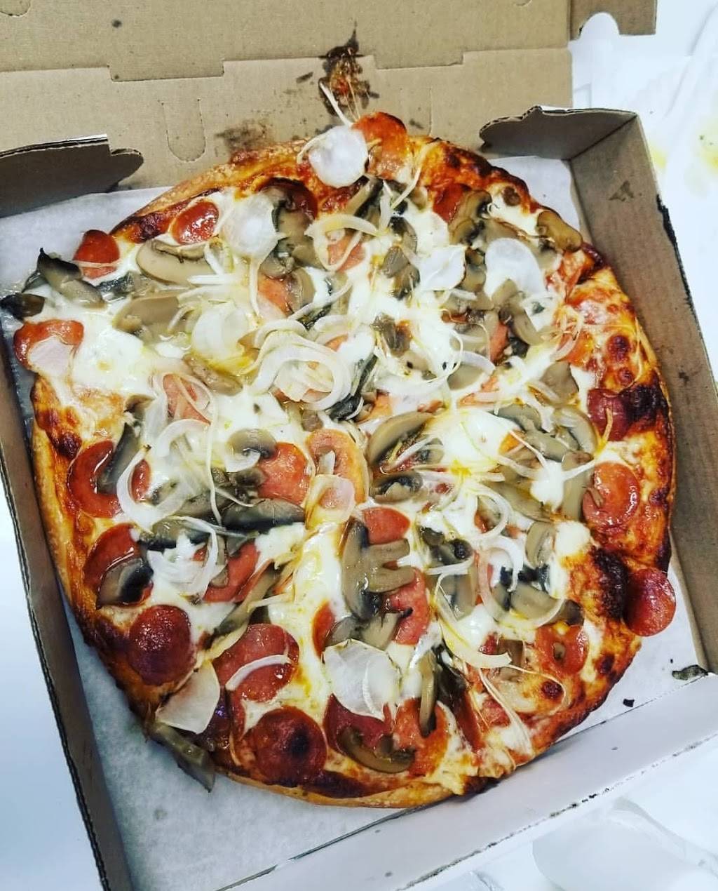 Carbones Pizza & Subs | restaurant | 568 South Park Ave, Buffalo, NY 14204, USA | 7168551749 OR +1 716-855-1749