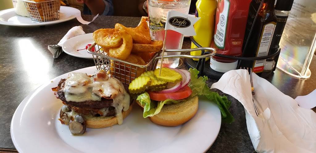 Drafts Sports Bar & Grill | restaurant | 7700 Westgate Blvd, Kissimmee, FL 34747, USA | 4072390510 OR +1 407-239-0510