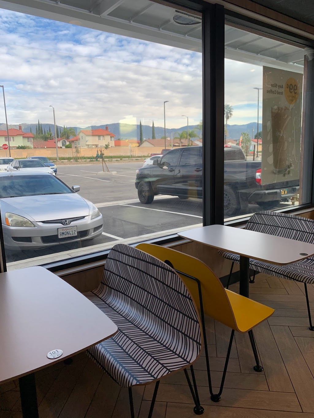 McDonalds | cafe | 1173 W Casmalia St, Rialto, CA 92377, USA | 9093415202 OR +1 909-341-5202