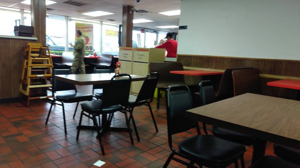 Griffs | restaurant | 5525 E Belknap St, Haltom City, TX 76117, USA | 8178386981 OR +1 817-838-6981