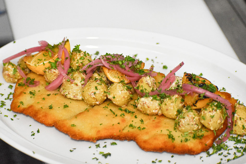 The Thirsty Palms | restaurant | 134 S Palm Canyon Dr, Palm Springs, CA 92262, USA | 7603305911 OR +1 760-330-5911