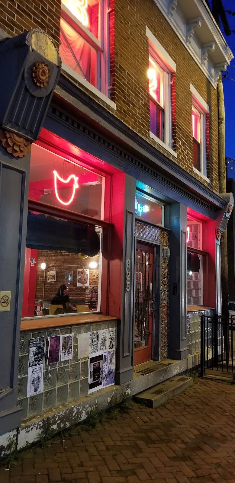 821 Cafe | restaurant | 825 W Cary St, Richmond, VA 23220, USA | 8046491042 OR +1 804-649-1042