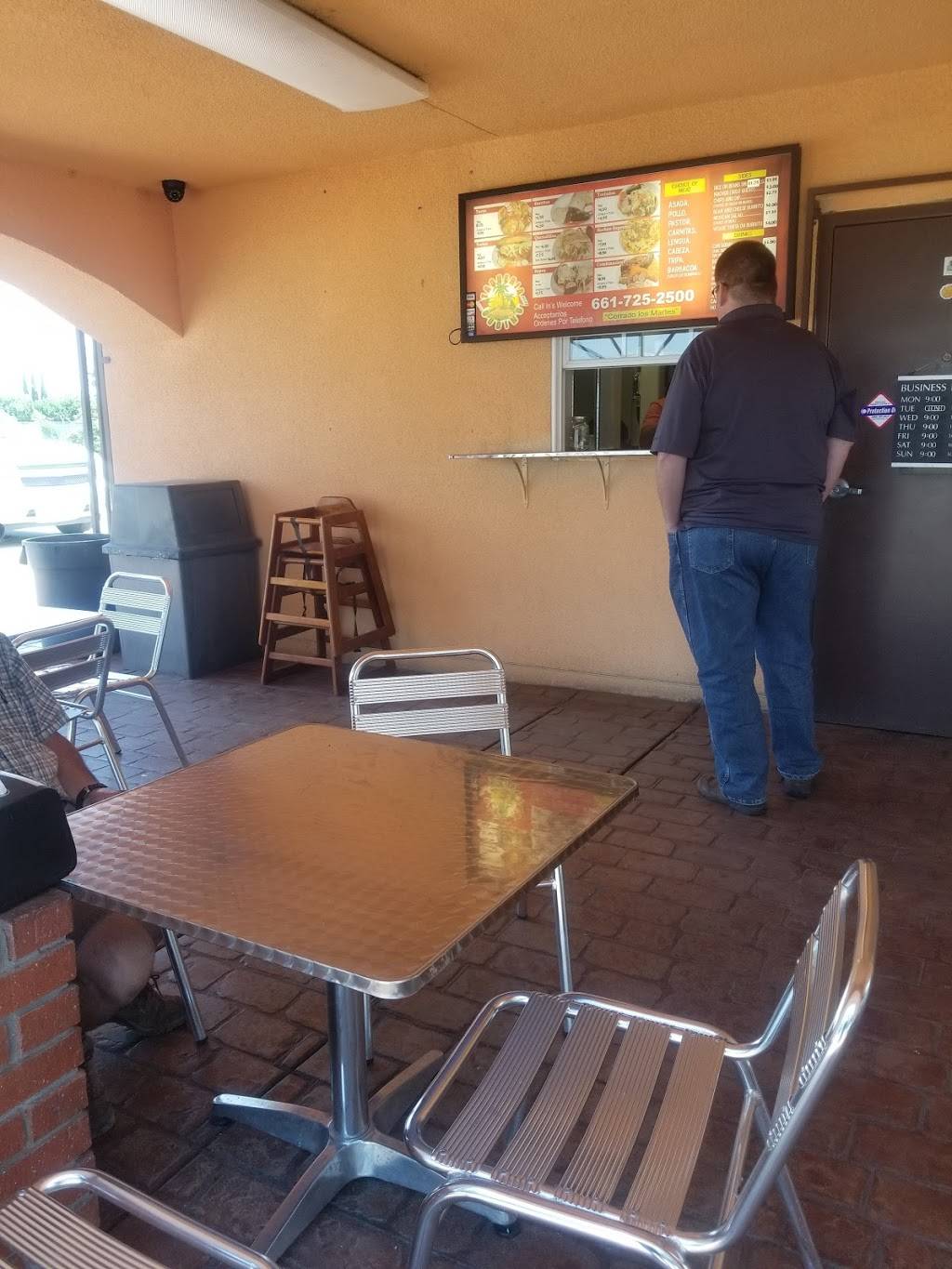 Taqueria Gudino | restaurant | 670 Richgrove Dr, Richgrove, CA 93261, USA | 6617252500 OR +1 661-725-2500