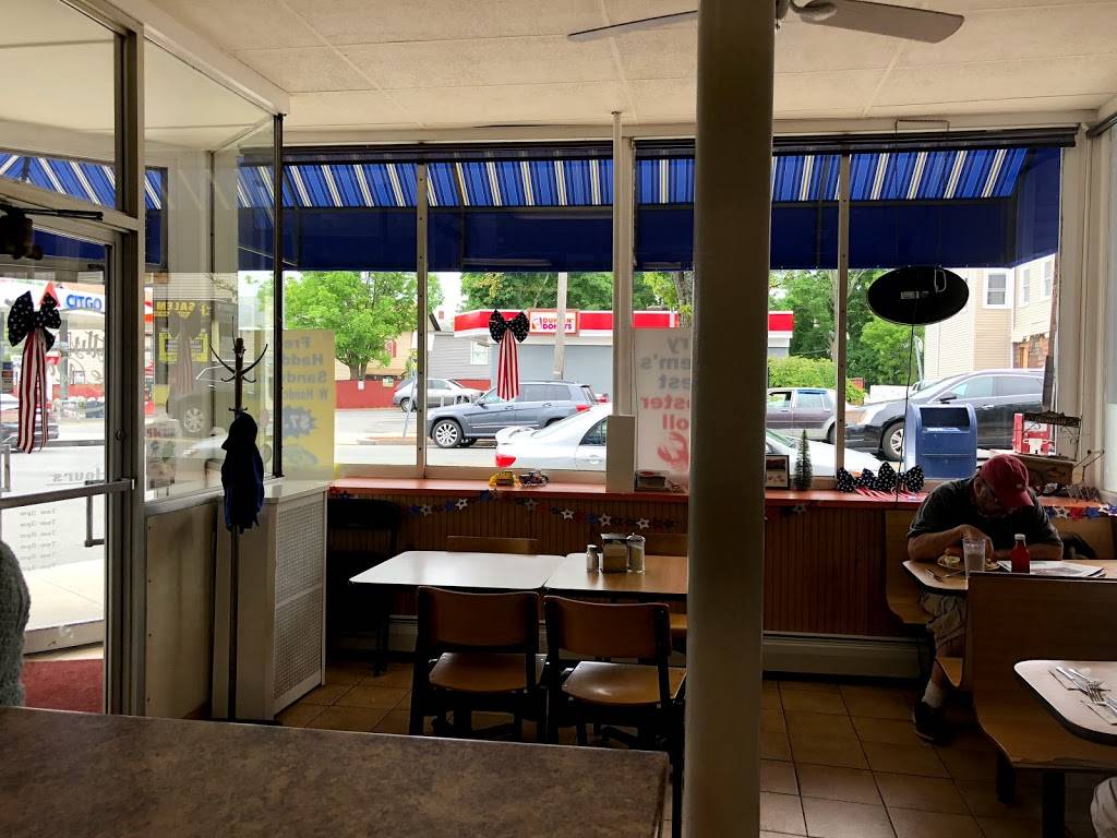 Dotty & Rays | restaurant | 112 North St, Salem, MA 01970, USA | 9787449730 OR +1 978-744-9730