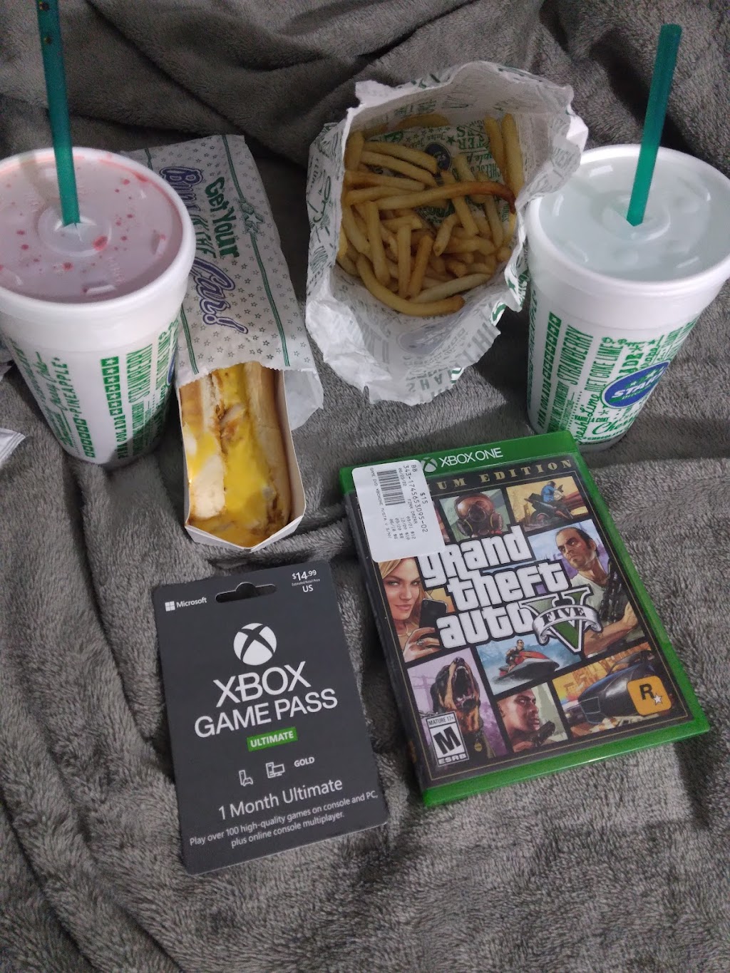 Stars Drive-in | restaurant | 510 S Texas Ave, Mercedes, TX 78570, USA | 9565655241 OR +1 956-565-5241