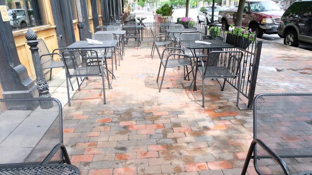 Equator Thai Restaurant | restaurant | 1721 Washington St #B, Boston, MA 02118, USA | 6175366386 OR +1 617-536-6386