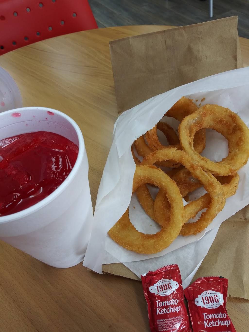 Take Out Burgers | restaurant | 795 W Wheatland Rd, Duncanville, TX 75116, USA | 9722835106 OR +1 972-283-5106