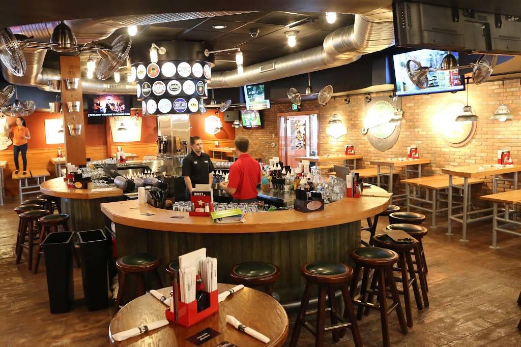 Drakes Florence | restaurant | 6805 Houston Rd, Florence, KY 41042, USA | 8598694840 OR +1 859-869-4840