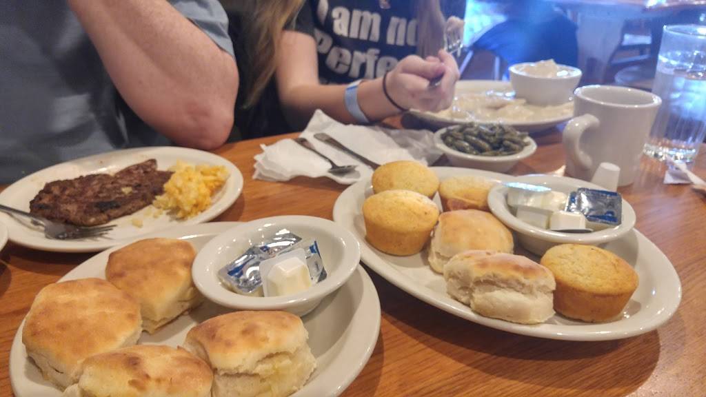 Cracker Barrel Old Country Store | restaurant | 1370 N Main St, Summerville, SC 29483, USA | 8438713019 OR +1 843-871-3019