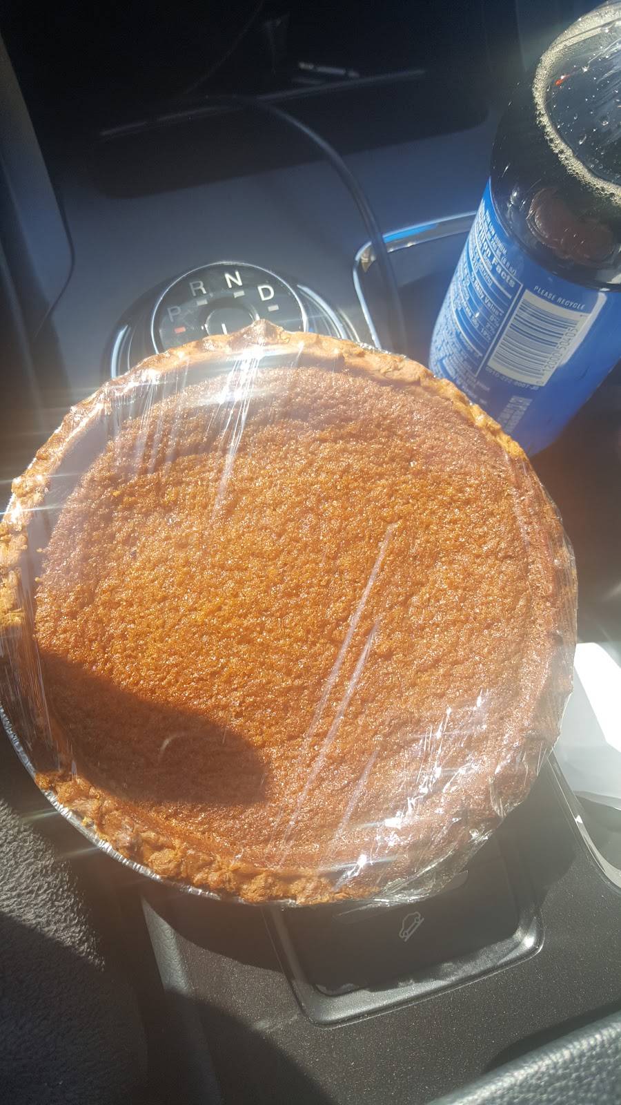 J Cs Chickn Trout | restaurant | 2321 N Rolling Rd, Windsor Mill, MD 21244, USA | 4102774667 OR +1 410-277-4667