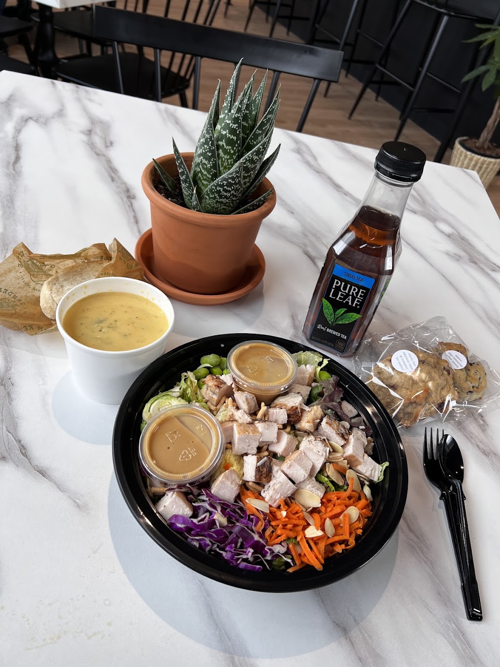 Garden Kettle | restaurant | 8049 Market St Suite 1, Boardman, OH 44512, USA | 3309533553 OR +1 330-953-3553