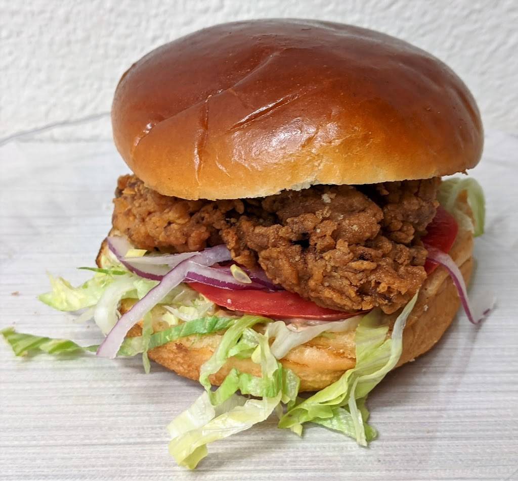 Johnny Cs Diner | restaurant | 8175 Arville St, Las Vegas, NV 89139, USA | 7022630146 OR +1 702-263-0146