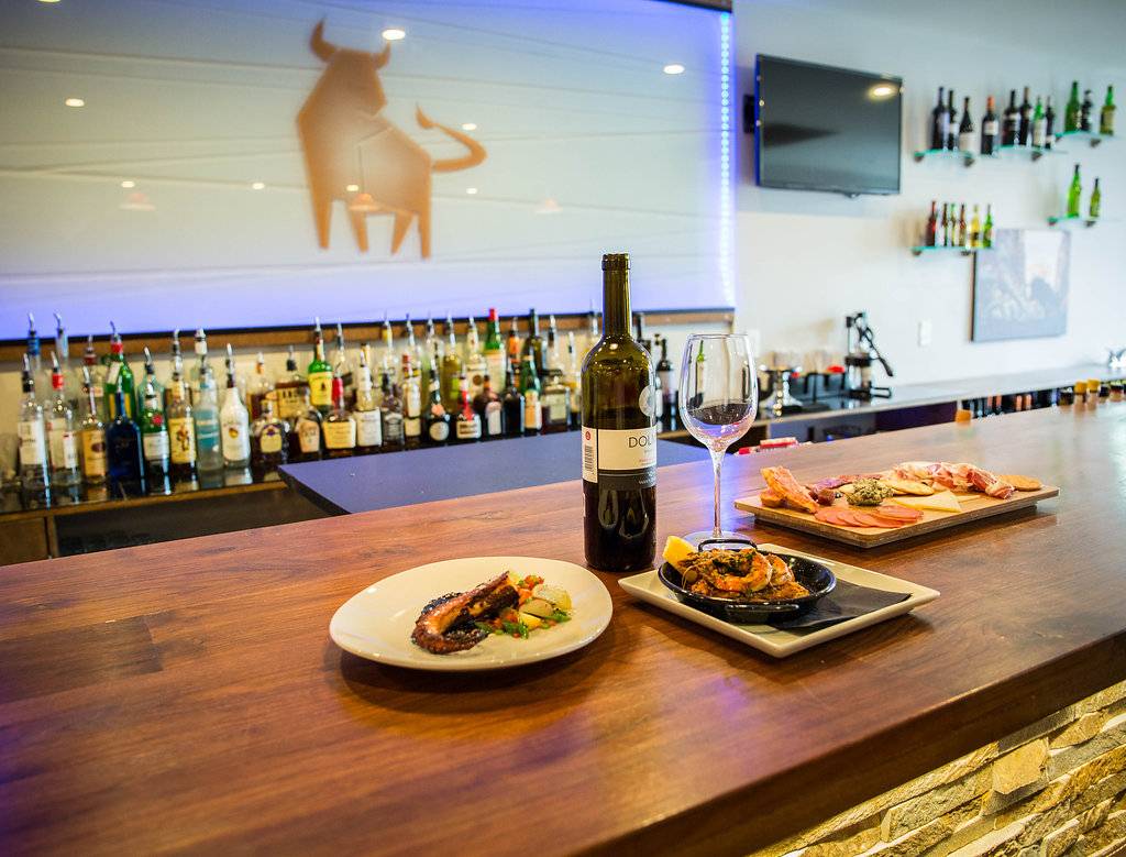 Pallantia Tapas de España | restaurant | 810 Ivy St, Pittsburgh, PA 15232, USA | 4126212919 OR +1 412-621-2919