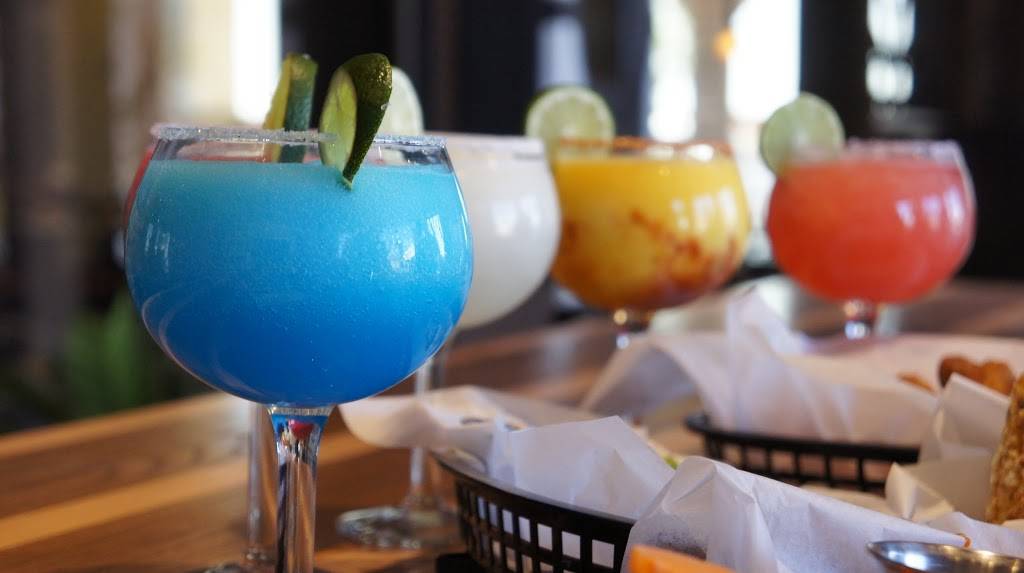 Julios Mexican Food | restaurant | 3630 Joe Battle Blvd, El Paso, TX 79938, USA | 9158551537 OR +1 915-855-1537