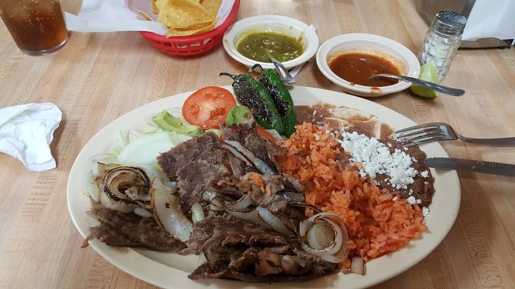 El Ganadero | restaurant | 77 Carriage House Dr # K, Jackson, TN 38305, USA | 7316604030 OR +1 731-660-4030