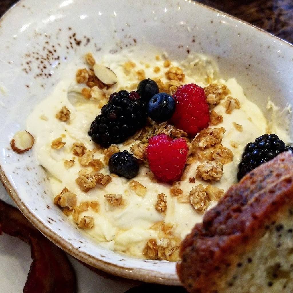 Ironwood American Kitchen at The Fairmont Scottsdale Princess | restaurant | 7575 E Princess Dr, Scottsdale, AZ 85255, USA | 4805857374 OR +1 480-585-7374