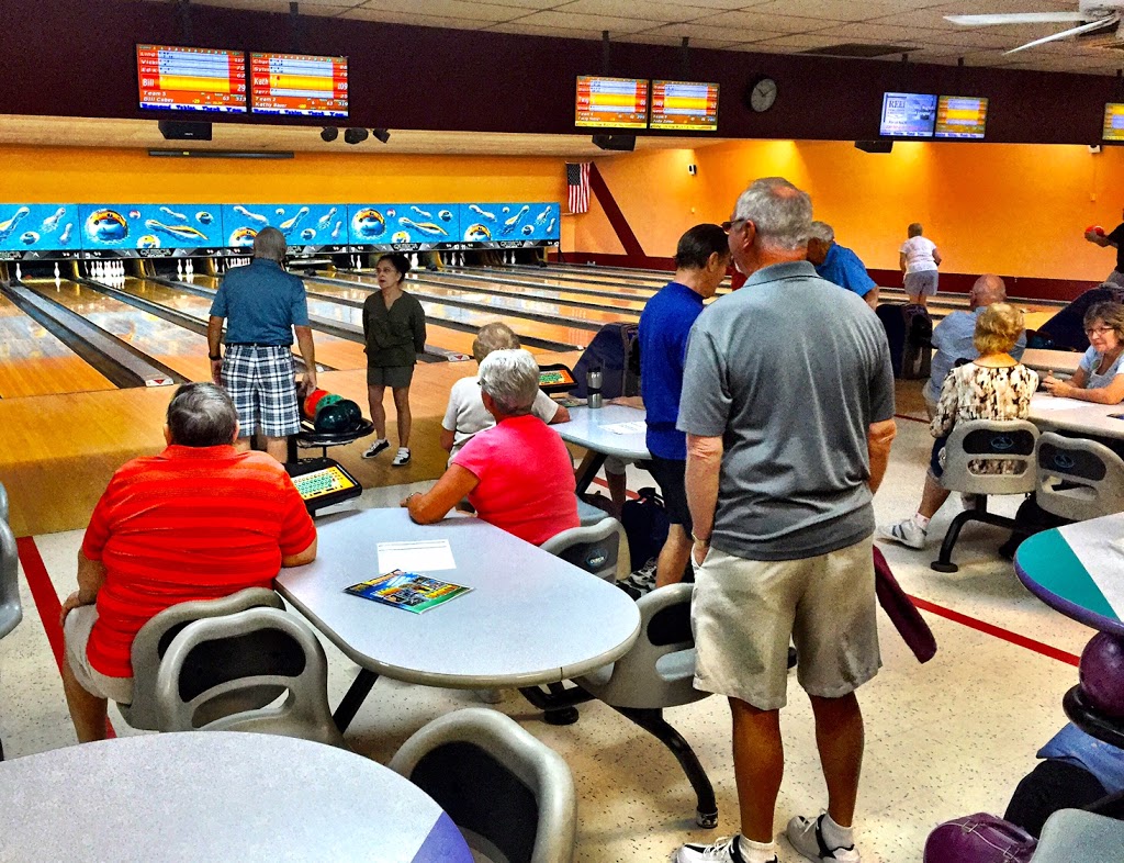 Lehigh Lanes | night club | 1244 Business Way, Lehigh Acres, FL 33936, USA | 2393695817 OR +1 239-369-5817