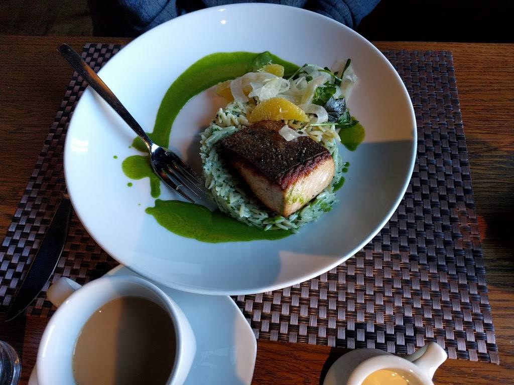 Vermilion | restaurant | 1120 King St, Alexandria, VA 22314, USA | 7036849669 OR +1 703-684-9669