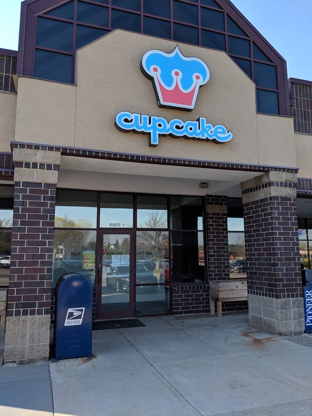 Mason Jar Kitchen | restaurant | 1565 Cliff Rd #1, Eagan, MN 55122, USA | 6513407809 OR +1 651-340-7809