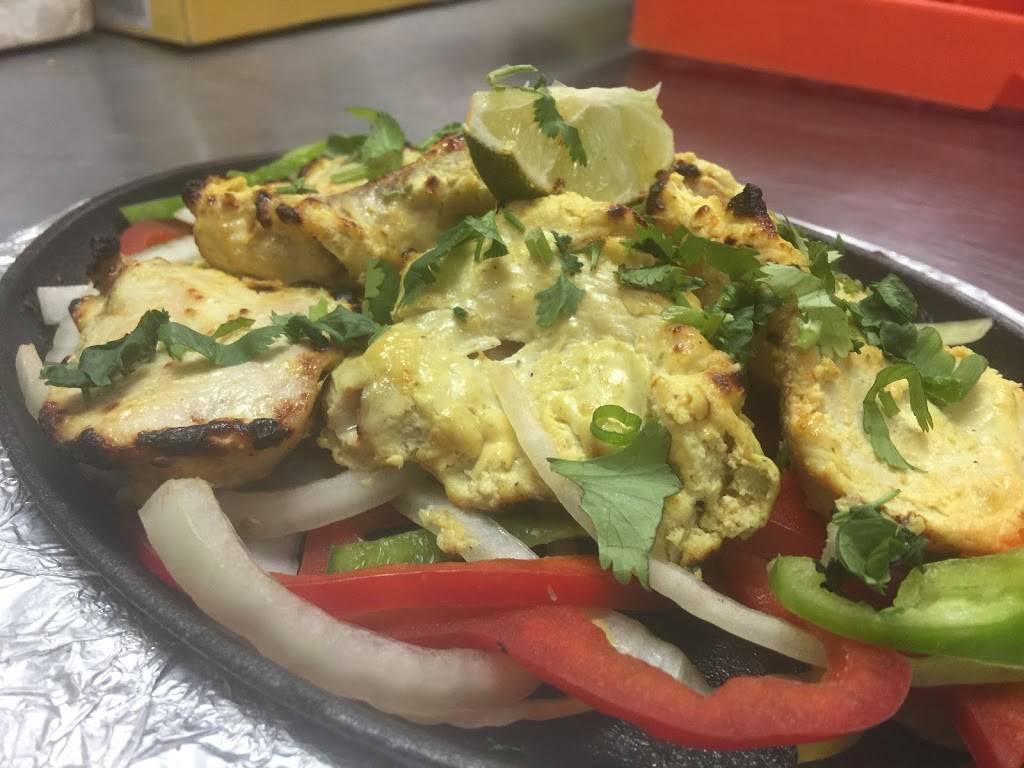 Everest Indian-Nepali Restaurant | restaurant | 1208 Williston Rd, South Burlington, VT 05403, USA | 8024972063 OR +1 802-497-2063