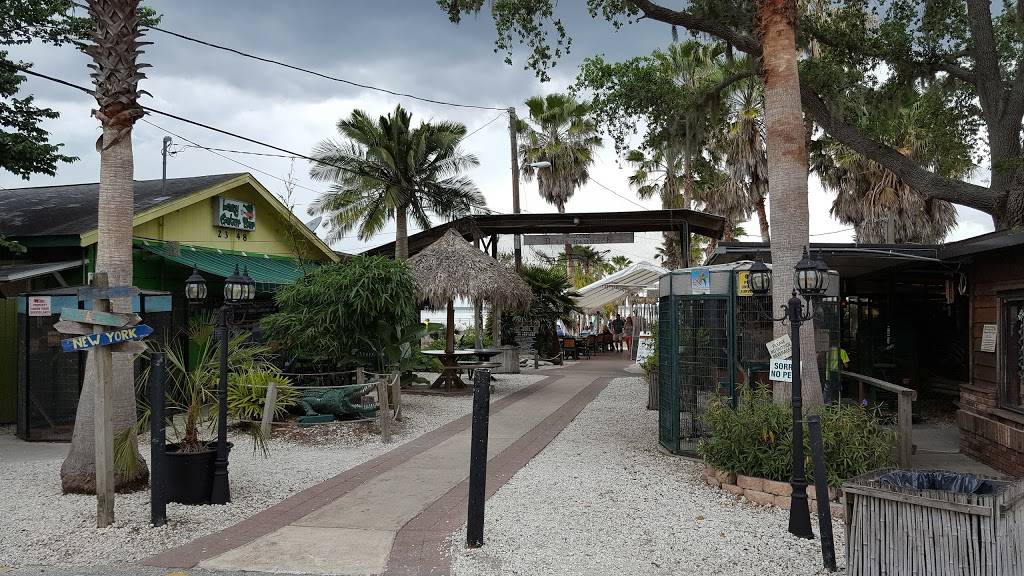 Black Hammock Orlando Airboat Rides | restaurant | 2356 Black Hammock Fish Camp Rd, Oviedo, FL 32765, USA | 4077063704 OR +1 407-706-3704