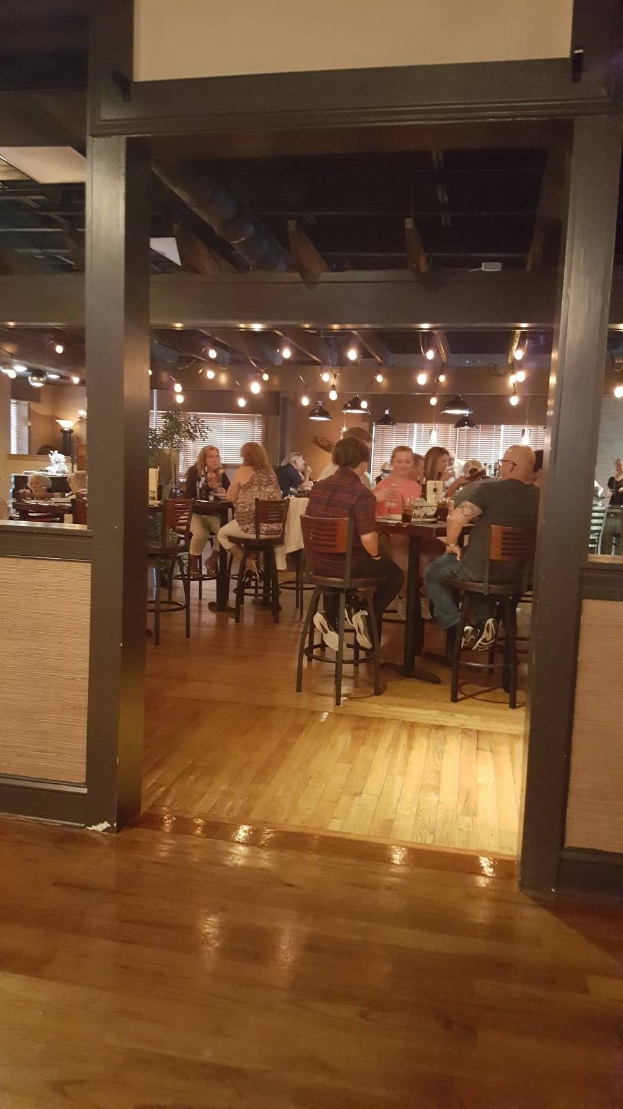 Table 9 Seafood Restaurant & Oyster Bar | restaurant | 1104 W Fort Macon Rd, Atlantic Beach, NC 28512, USA | 2524999032 OR +1 252-499-9032